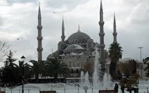 «حيات ديني در ترکيه»؛ چند درصد از زنان ترکیه هنگام خروج از خانه حجاب دارند؟