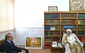 آیت الله مکارم: سخنانم در ارتباط با اینترنت تحریف شد