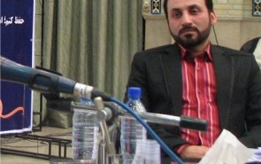 برگزاری کلاس صداسازی «سیدنصرت‌الله عارف‌حسینی» در بیت‌الحسین(ع)