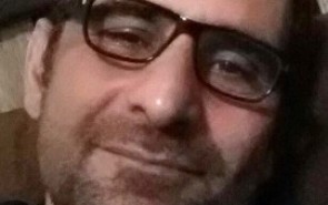 اندر مشکلات فرهنگی و اخلاقی