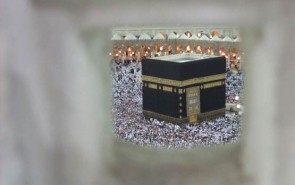 ایران کعبه شیعیان ساخته است!