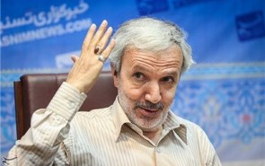 شعر ضعیف در پس صدای مداح قوی گم شده