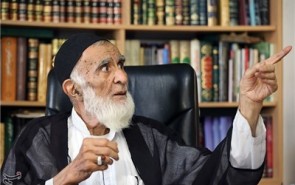 جوری می‌خواندیم که بافتنی را رها می‌کردند و گریه می‌کردند