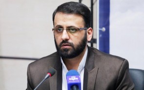 واگذاری ممیزی کتب دینی به قم اشتباه است/ چاپ تراث معنوی با گراماژ پایین