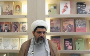 کم‌کاری نویسندگان در نگارش رمان قرآنی/ داستان‌ها را با هنر جدید بیامیزیم