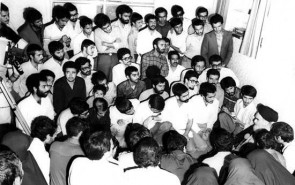 دانشگاه‌ها قرآن را از یاد نبرند / دانشگاه و دانشجو از نظر امام خمینی(ع)