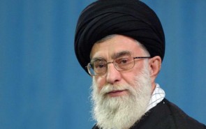 پاسخ به سؤالات شرعی مخاطبان درباره احکام ارتباط بین صاحبان مذاهب و ادیان