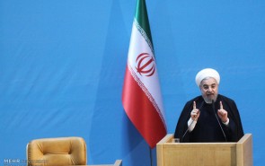 ایران در برابر افراط‌ و تروریسم می‌ایستد