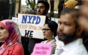 مسلمانان نیوجرسی از جاسوسی پلیس از مساجد شکایت کرد