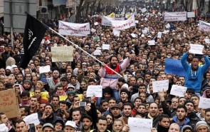 گزارش لموند از تظاهرات مسلمانان