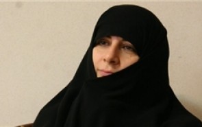 مسئولین کجاها باید با زنان مشورت کنند؟