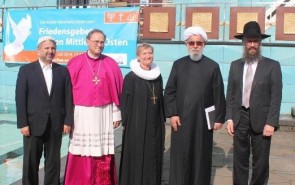 نامه آیت الله خامنه ای تاکیدی بر بطلان قرائت های شخصی از اسلام است