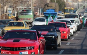 رژه‌ ماشین‌های آمریکایی در تبریز و واکنش مردم!