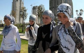 درخواست مفتی روسیه از پوتین برای دفاع از حق حجاب بانوان