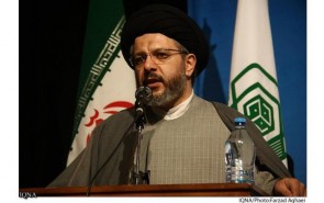 اشعار استاد شهریار با تمسک به قرآن به عرش الهی صعود کرده است