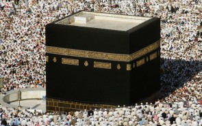 بررسی جریان ساخت مجدد خانه کعبه بعد از حریق