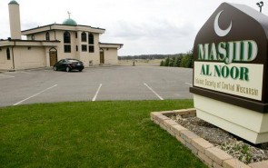 اصلاح تصورات نادرست از اسلام در مسجد نور آمریکا