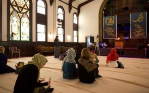 بانوان مسلمان انگلیس صاحب مسجد اختصاصی می‌شوند