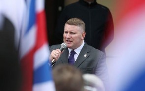 اظهارات ضداسلامی سیاستمدار انگلیسی را به دردسر انداخت