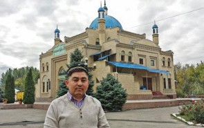 مسلمانان چین در ماه رمضان به قزاقستان پناه می‌برند