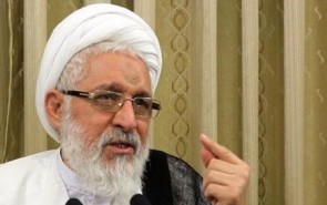 اسلام رحمانی»، ترفند آمریکا برای از بین بردن غیرت دینی مسلمانان است